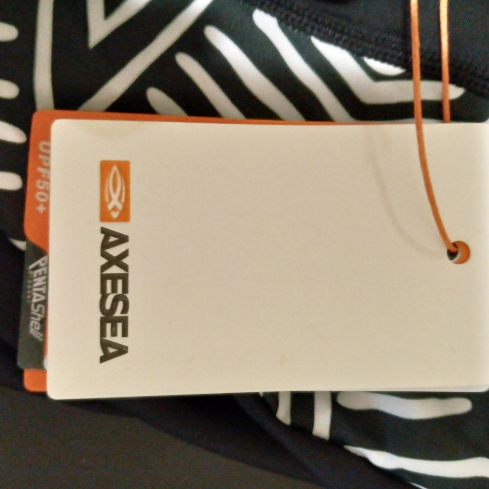 NWT AXESEA Black and White Swimsuit - Picture 9 of 12